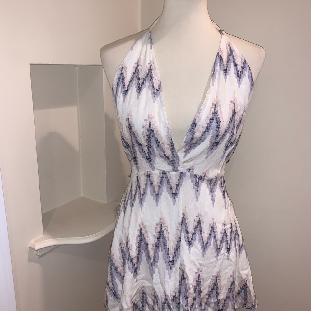 Patterned Romper - Picture 3 of 3